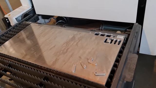 Обзор установки Bodor C3 3000Вт + компрессор 25 бар смотреть онлайн