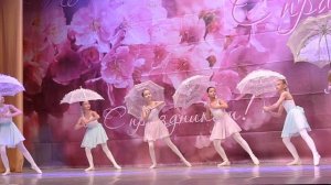 Танец девочек с зонтиками — Polka pizzicato  — ♫ Ногинская Детская Школа Искусств