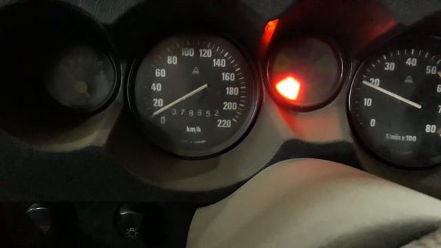 Первый запуск двигателя автомобиля "Tatra 613" в 2020-ом году смотреть онлайн