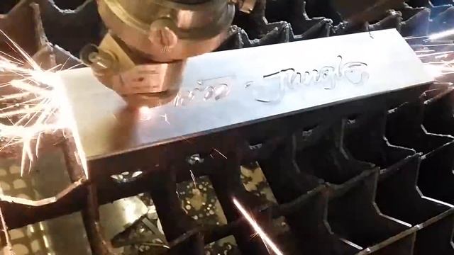 Лазерная резка металлического профиля, 30х60 мм. 1.5 мм