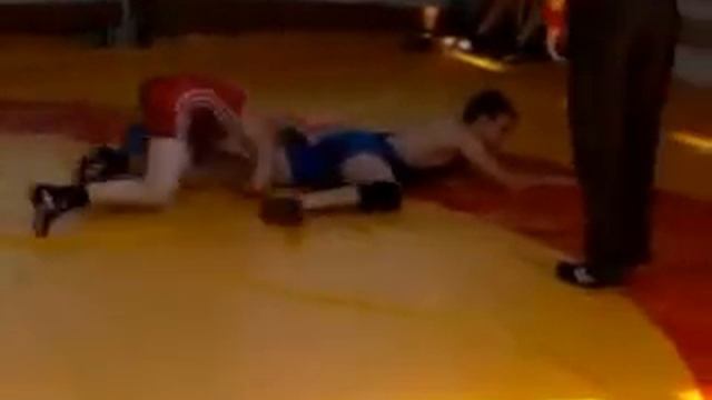 Valanec (červený) vs. Mihalik смотреть онлайн