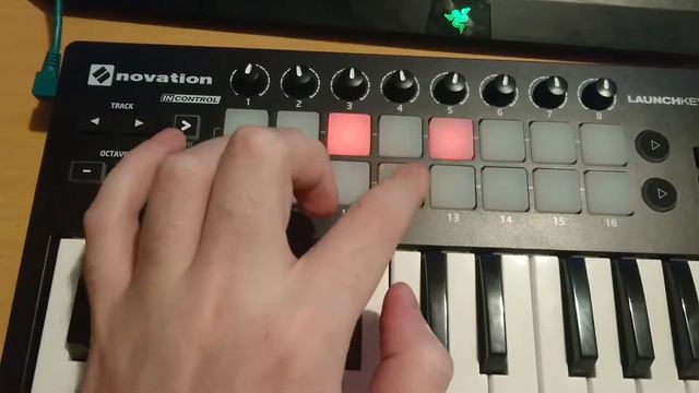 Novation launchkey mini mk2 pad issue смотреть онлайн