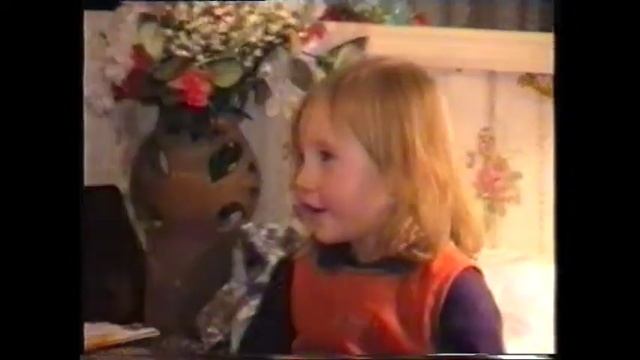 "Ох, нелегкая это работа, из болота тащить бегемота!" смотреть онлайн