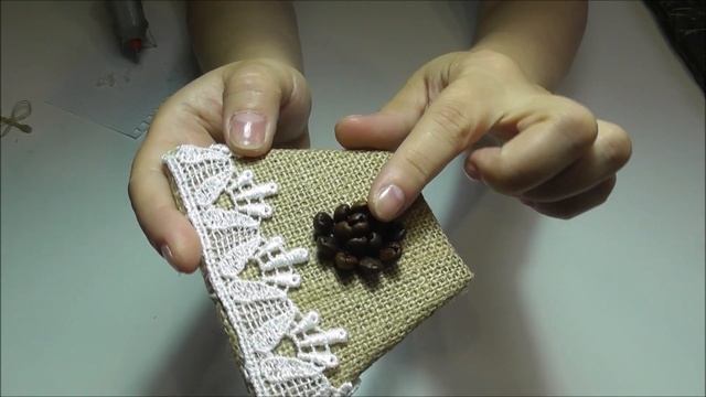 Панно на стену. Декор. Композиция из цветов. Осенняя поделка в детский сад или школу. смотреть онлайн