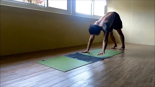 Ashtanga Intermediate Series 火箭人練2級 смотреть онлайн