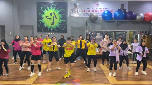 HOW YOU SAMBA(REMIX) Kris Kross Amsterdam x Sofìa Reyes x Tinie Tempah | CHOREO ZES OLIVIA | EDITA смотреть онлайн