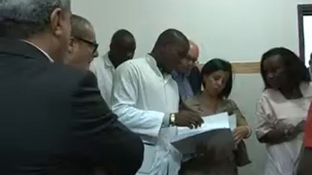 Services Médicaux au Gabon Par Lalla Salma et Sylvia Bongo Ondimba Foundation смотреть онлайн