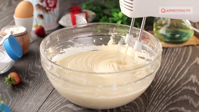 Пирог с клубникой - перемешал, испек и десерт готов! | Appetitno.TV смотреть онлайн