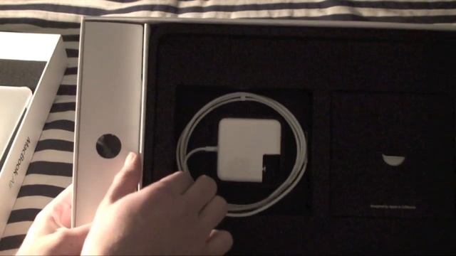Macbook Air Unboxing смотреть онлайн