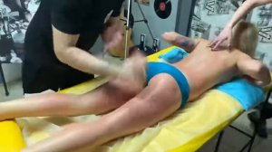 масажистка супер....... делайте всё..