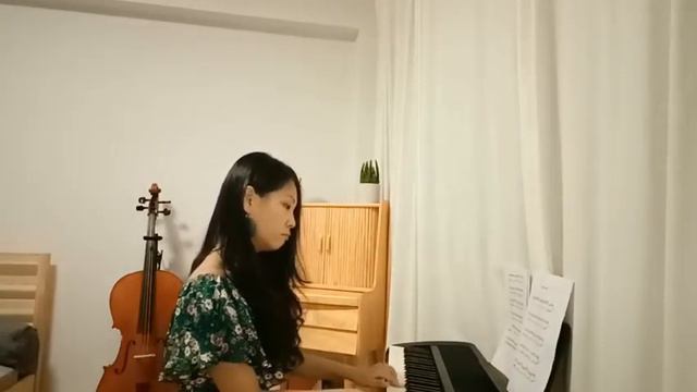 Croatian Rhapsody on Korg B2 смотреть онлайн