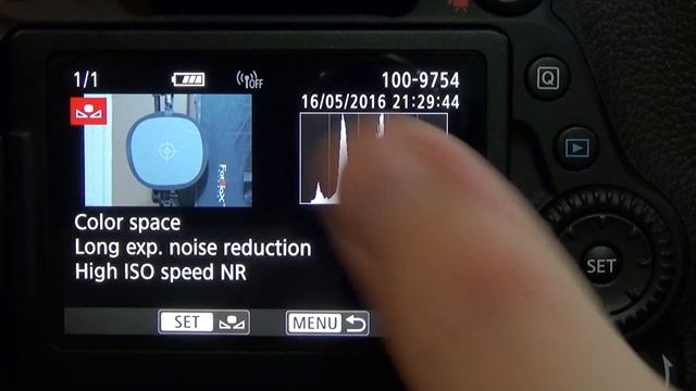 Canon EOS 80D: How To Set A Custom White Balance - Photography Tips смотреть онлайн