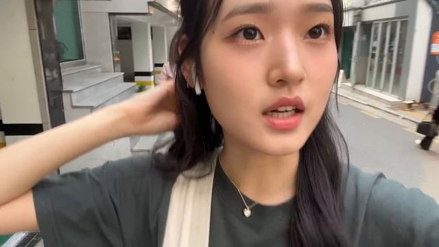 KOREA VLOG🧸: Personal Colour Test, Cute Clothing Haul, What I Eat, Phone Case Making & More