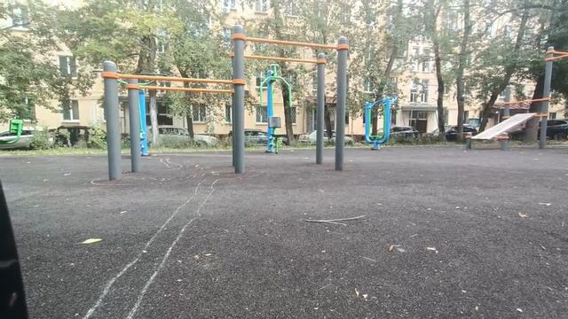 быстрая поддерживающая тренировка суперсет брусья пистолетик.mp4