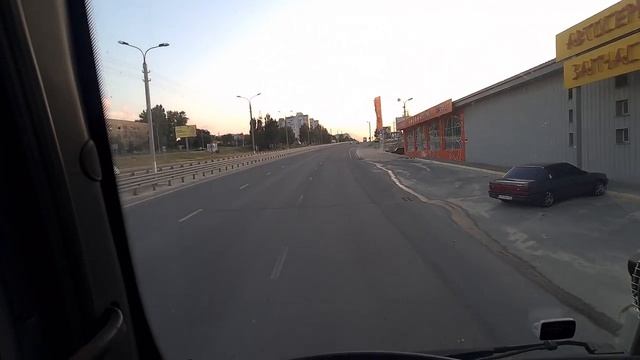 Совратил попутчиков на другой маршрут)! Нонстоп автостоп смотреть онлайн