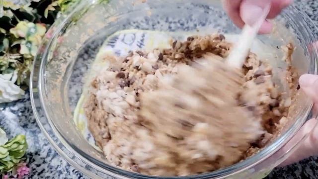 PERFEITO PRA VOCÊ, QUE QUER UMA RECEITA, FÁCIL, RÁPIDA E DELICIOSA. BOLO DE BANANA! смотреть онлайн