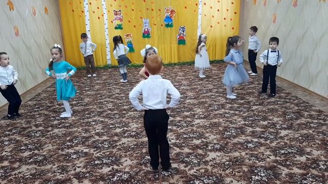 Парный танец "Проказница осень!!" Старшая группа смотреть онлайн