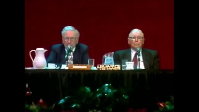 This Berkshire Subsidiary Survives On A 1% Margin (2003 Q11 am) смотреть онлайн