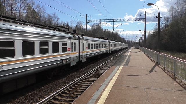 Электропоезд ЭД4М-0468 ЦППК платформа Театральная смотреть онлайн