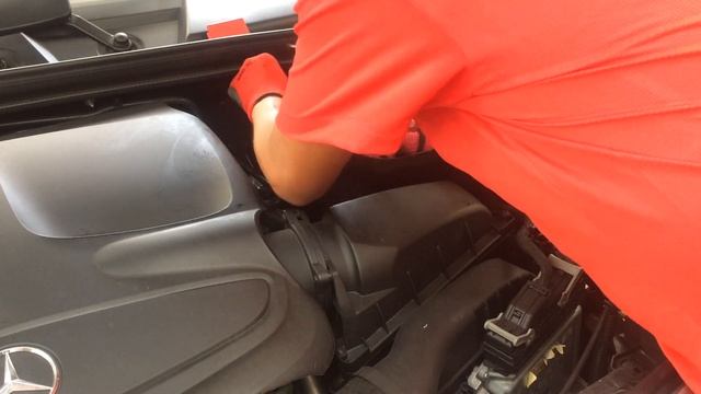 CLA200 Battery Replacement Easy and check for Charging смотреть онлайн