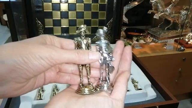 Шахматный набор "Бородинское сражение 1812 года" смотреть онлайн