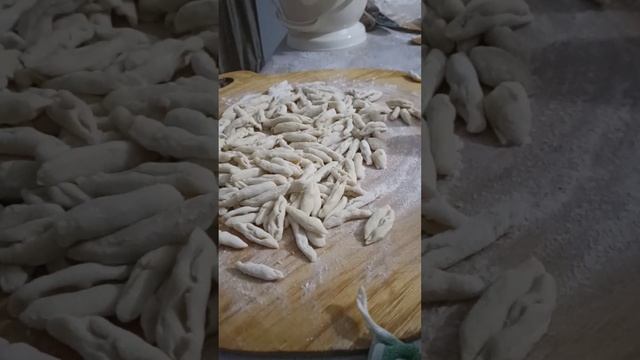 САЛАМ С ЧЕЧНИ! ОЛИВЬЕ, МЯСО ГАЛУШКИ!!!