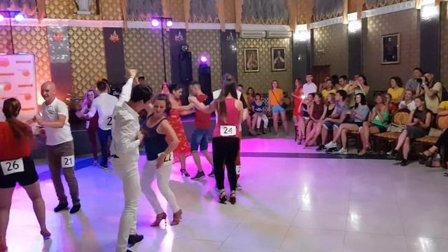 Sunny Days Bachata Jack & Jill 2018 - Intermediate Отбор - Второй заход 3 смотреть онлайн