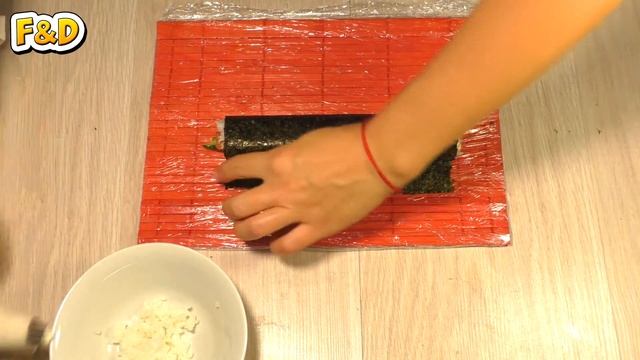 Готовим Роллы с горбушей. Rolls with salmon. смотреть онлайн