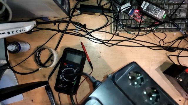 Массовая проблема с ИБП APC Black UPS ES700 смотреть онлайн