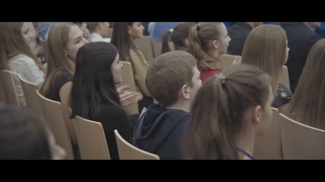 Молодёжный центр 2019 смотреть онлайн