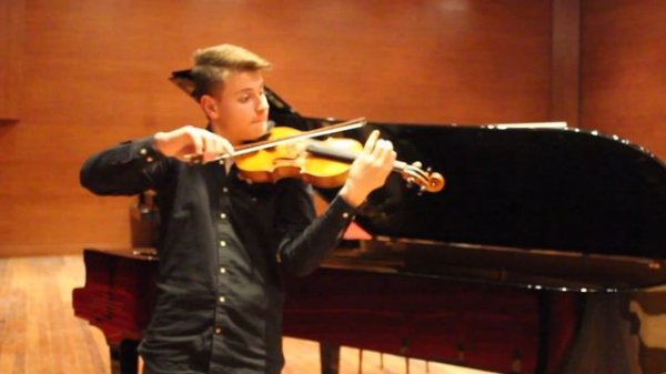 Harun Öztürk plays P. Rode "Caprice No.18"