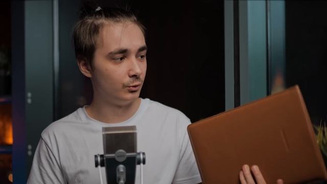 Я купил MacBook 12 в 2022 году смотреть онлайн