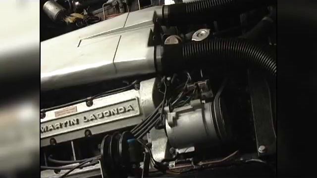 Aston Martin Lagonda (Archive Review) смотреть онлайн