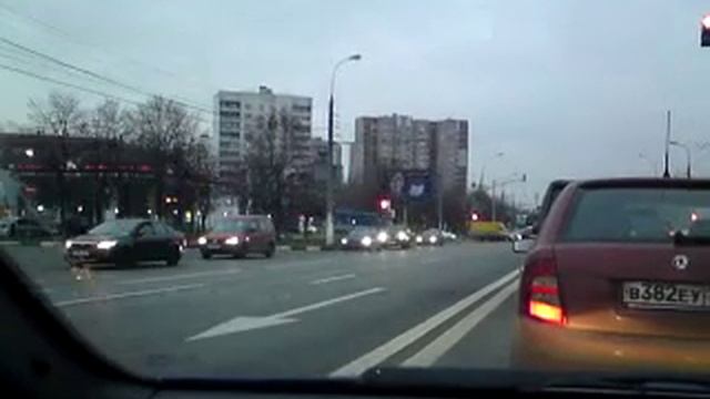 Езда задним ходом /Волгоградский пр-т/ смотреть онлайн