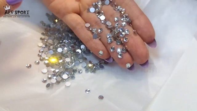 Стразы Crystal Clear холодной фиксации ss16, 20 https://aevsport.ru/shop/ смотреть онлайн