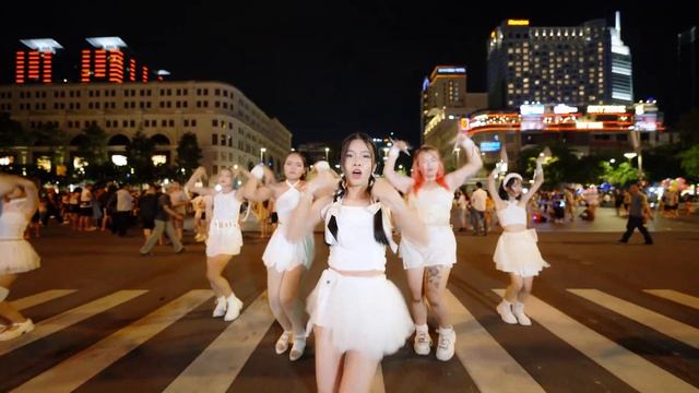 [KPOP IN PUBLIC] JENNIE - “ YOU & ME” (Coachella ver) Dance cover by M.I.X {Happy 9th anniversary} смотреть онлайн