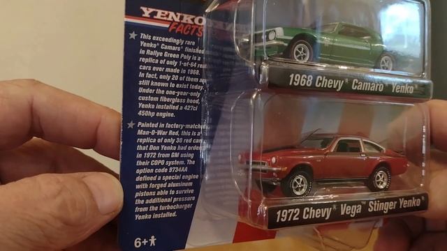 a few Johnny Lightning Camaro's смотреть онлайн