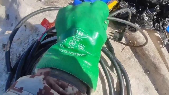 Свалка Сбор Металлолома Находки смотреть онлайн