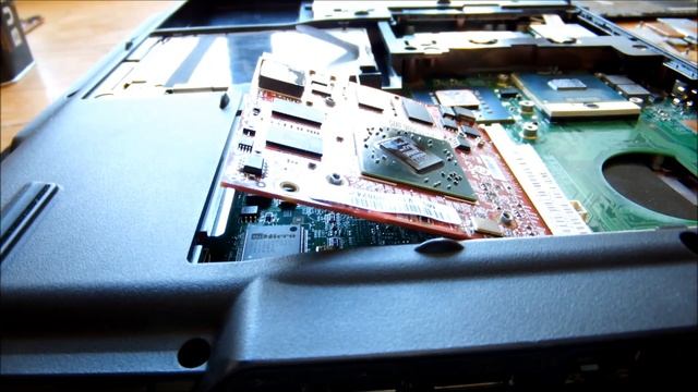 Acer Travelmate 5730G Grafikkartenupgrade (MXM II Upgrade) смотреть онлайн