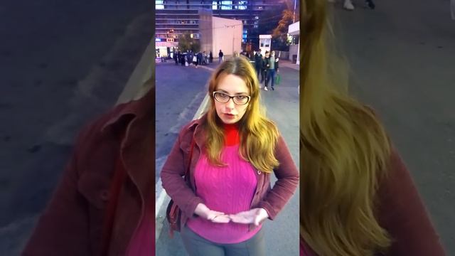 место для шопинга в Тбилиси.Мода в Грузии. Вокзал смотреть онлайн