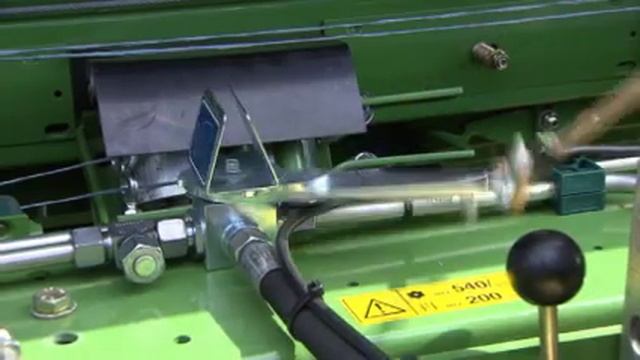 KRONE  - Пресс-подборщик Bellima