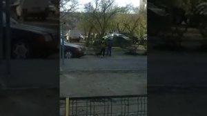 Как писают на улице