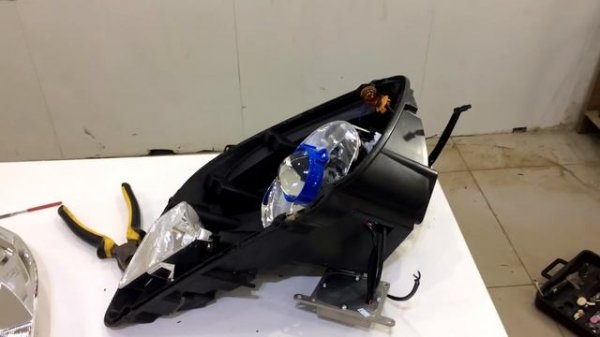 Установка диодных модулей Optima в Газель.