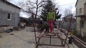 Беседка с гнутой крышей своими руками