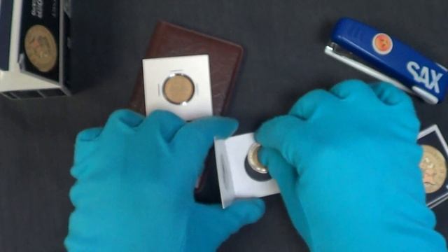 Холдеры для любимых монет и аксессуары для удобного хранения смотреть онлайн