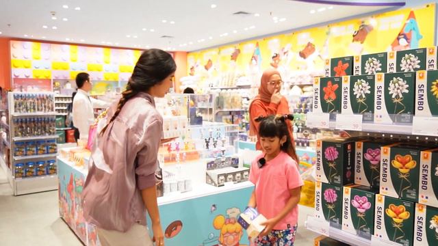 DISTA BORONG BLINDBOX DI KKV😍 ADEK DARLEEN JUGA IKUT BELI BANYAK #viralvideos смотреть онлайн