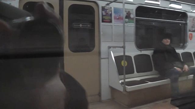 От Автозаводской до Могилёвской и заезд Номерного 81 717.5/714.5 в оборотный тупик. смотреть онлайн