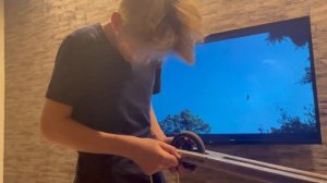 Как открутить и закрутить заднее колесо на трюковом самокате.