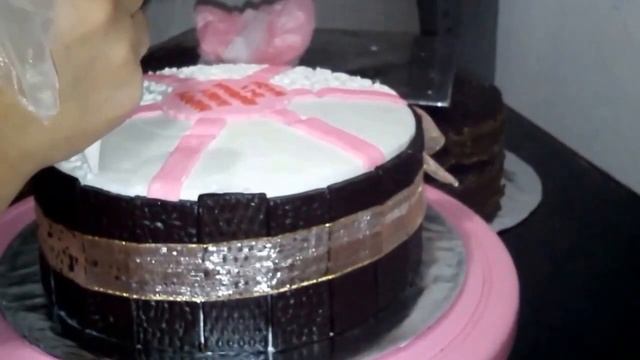 Easy Black Forest Cake Topper Rose Flowers смотреть онлайн