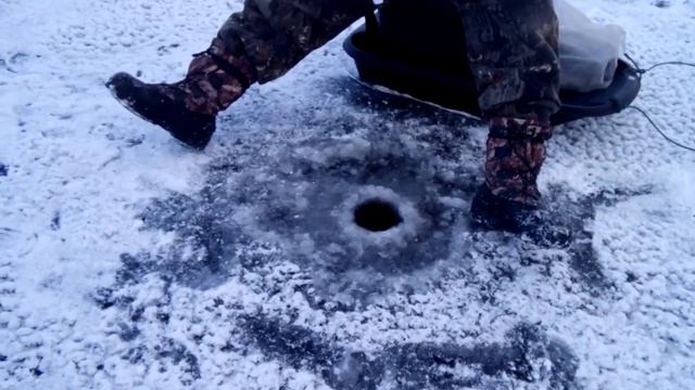 Окунь на блесну (хапугу). смотреть онлайн